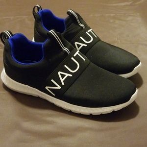 Boys Size 4 Nautica Sneakers